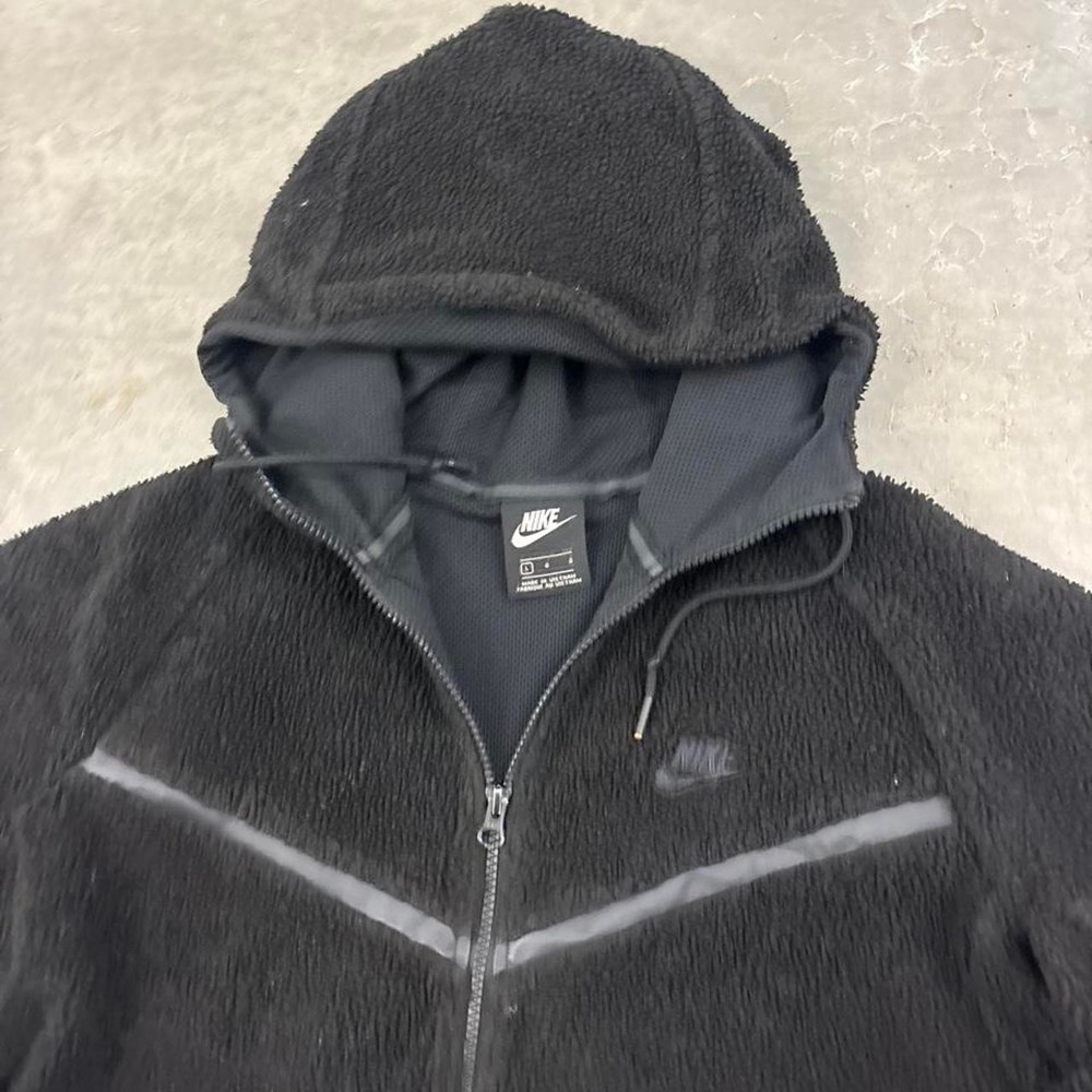 Black Nike Tech Fleece Zip Up Jacket Size large - Picture 3 of 6
